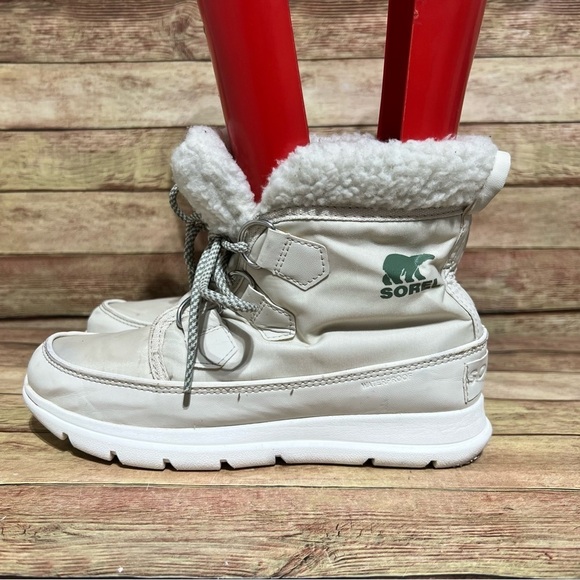 Sorel White Explore Carnival Winter Boots - Picture 1 of 9